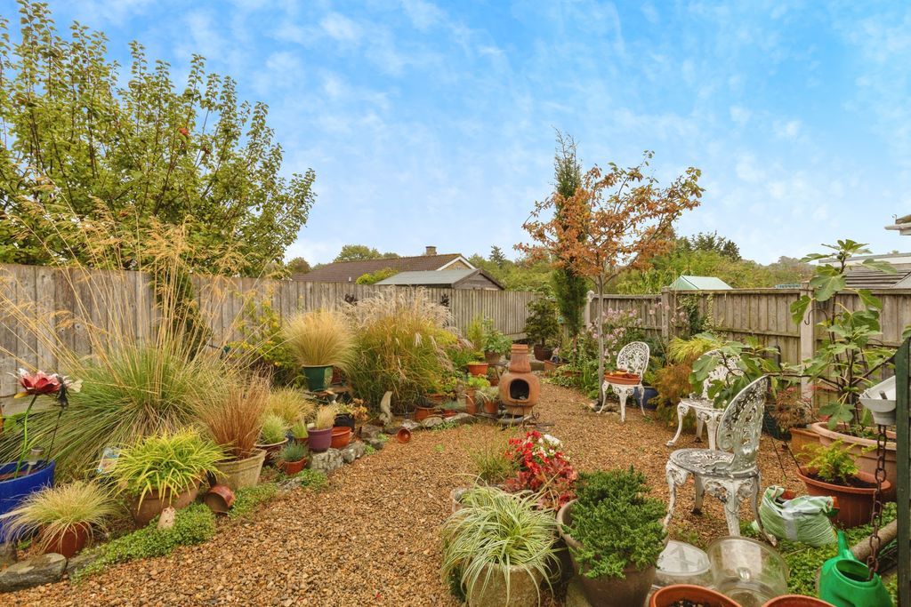 Property photo 3 of 19