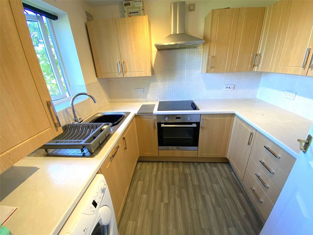 Property photo 3 of 15 Picture No. 21