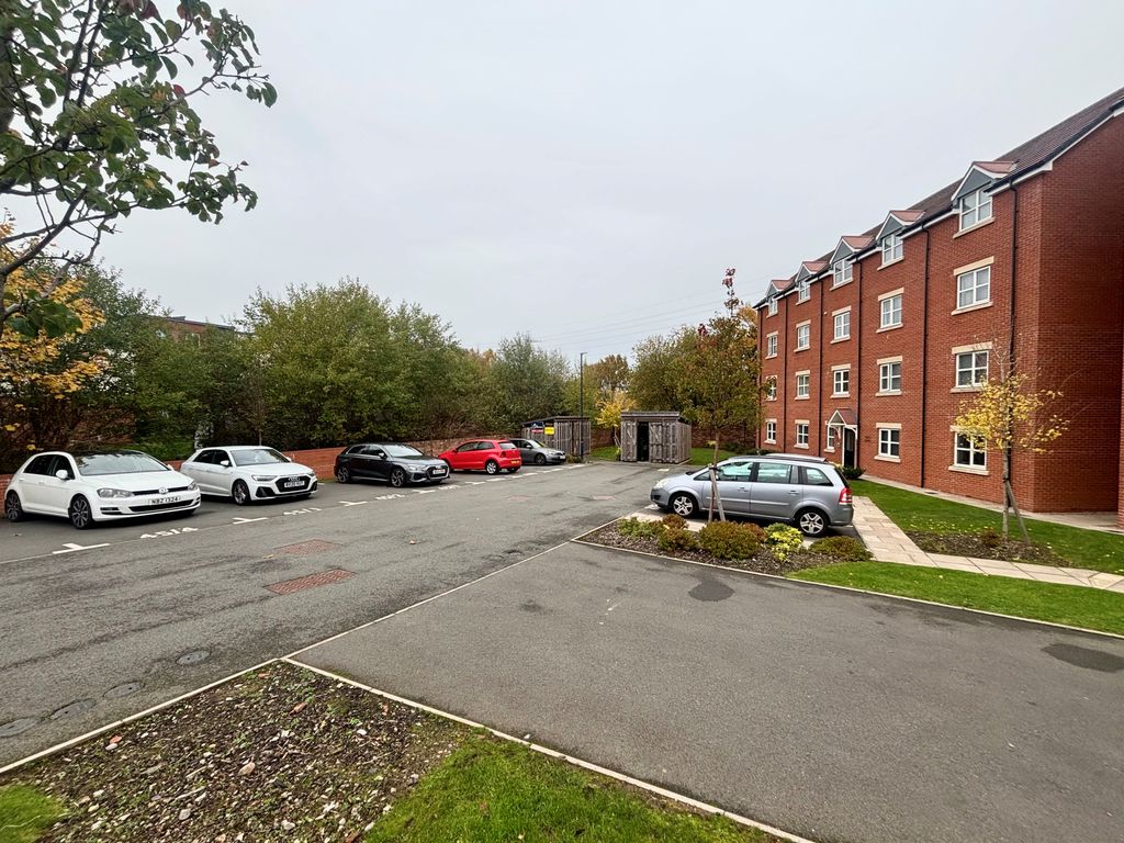 Property photo 3 of 7