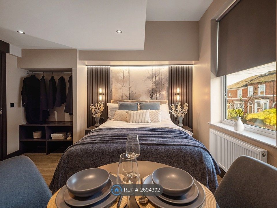 Property photo 2 of 9 Room 4