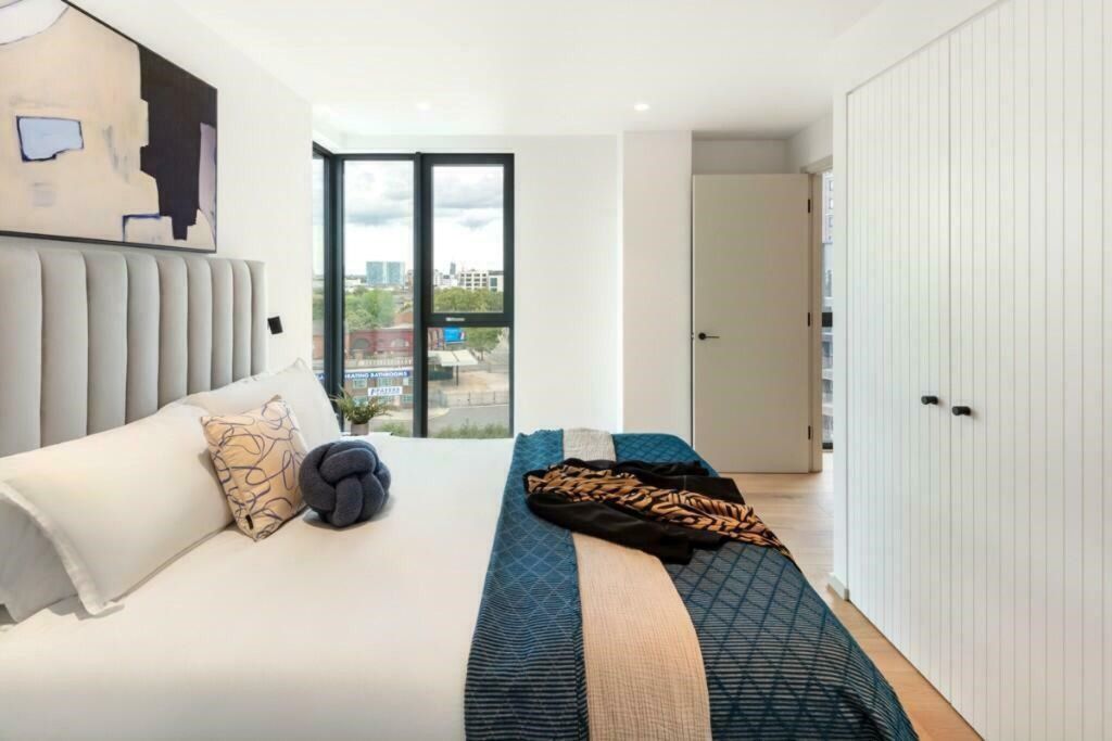 Property photo 3 of 19 Bedroom