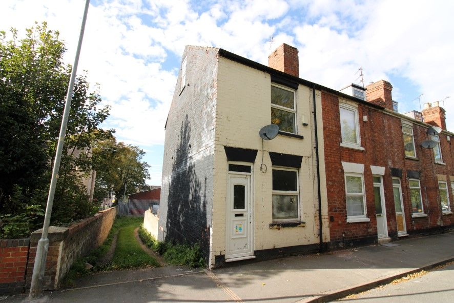 Property photo 1 of 8