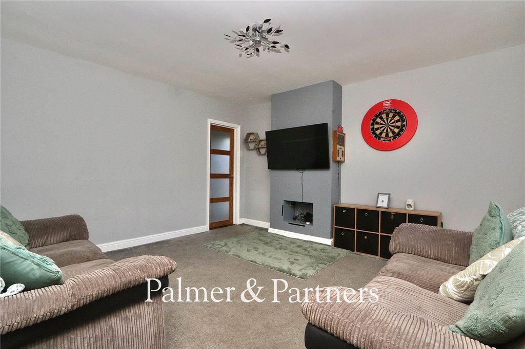 Property photo 3 of 22 Picture No. 26