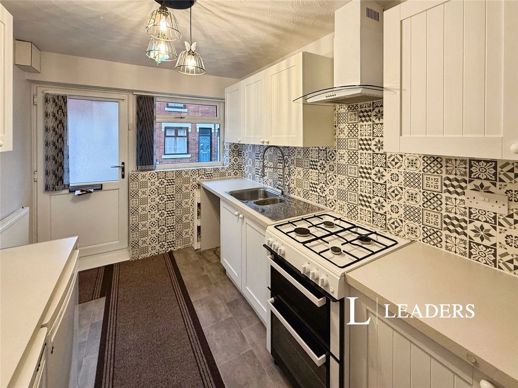 Property photo 3 of 9 Picture No. 10