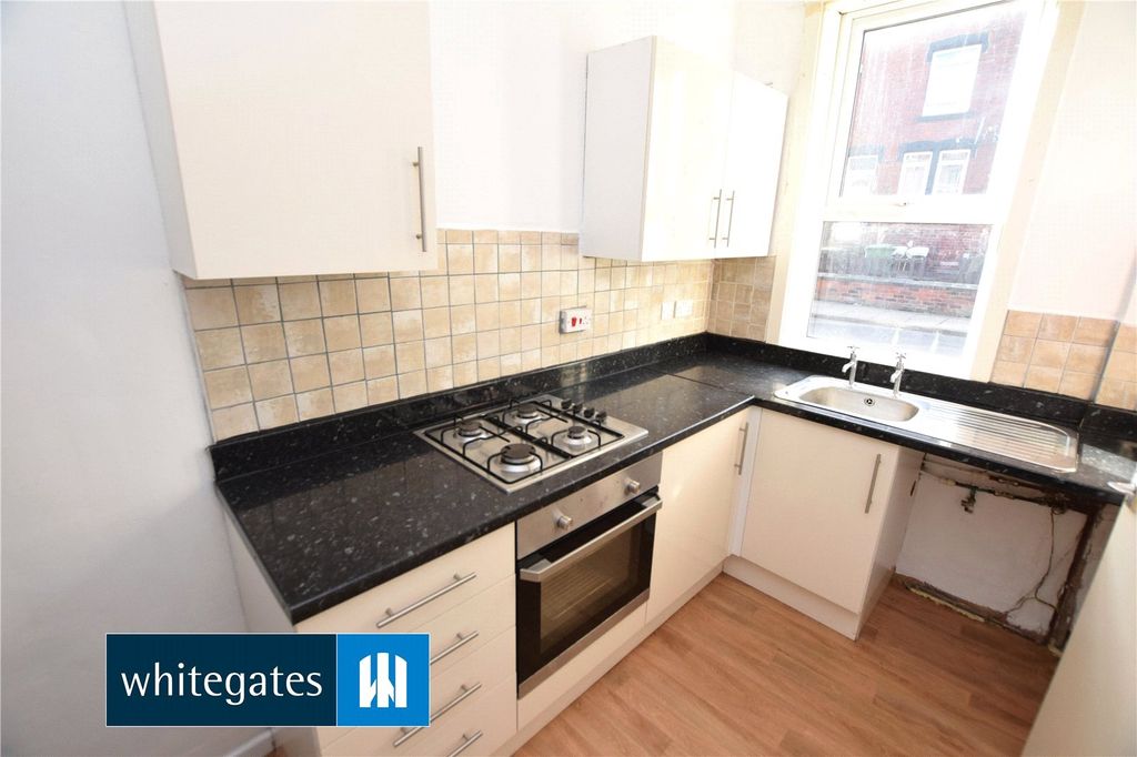 Property photo 2 of 12 Picture No. 02