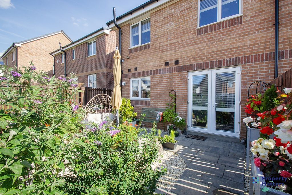 Property photo 3 of 18 Rear Garden