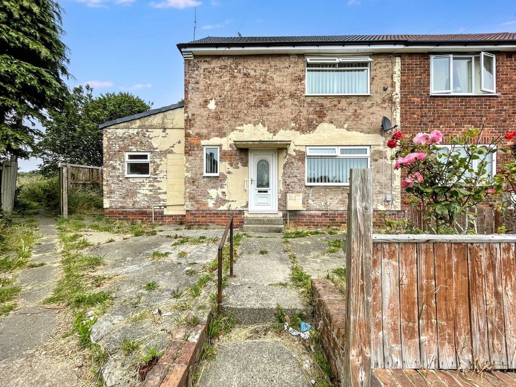 Property photo 1 of 12