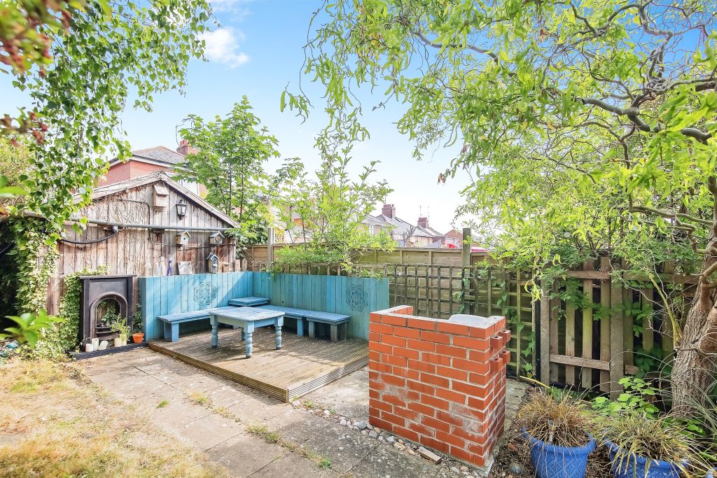 Property photo 3 of 18