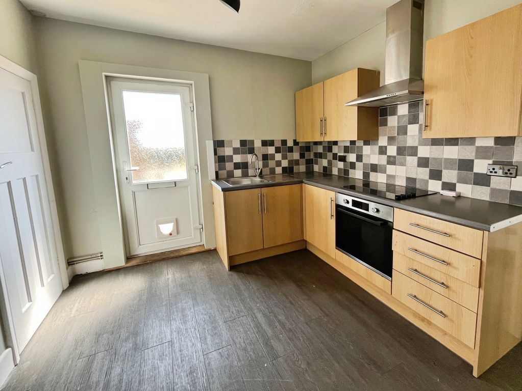 Property photo 3 of 17 3