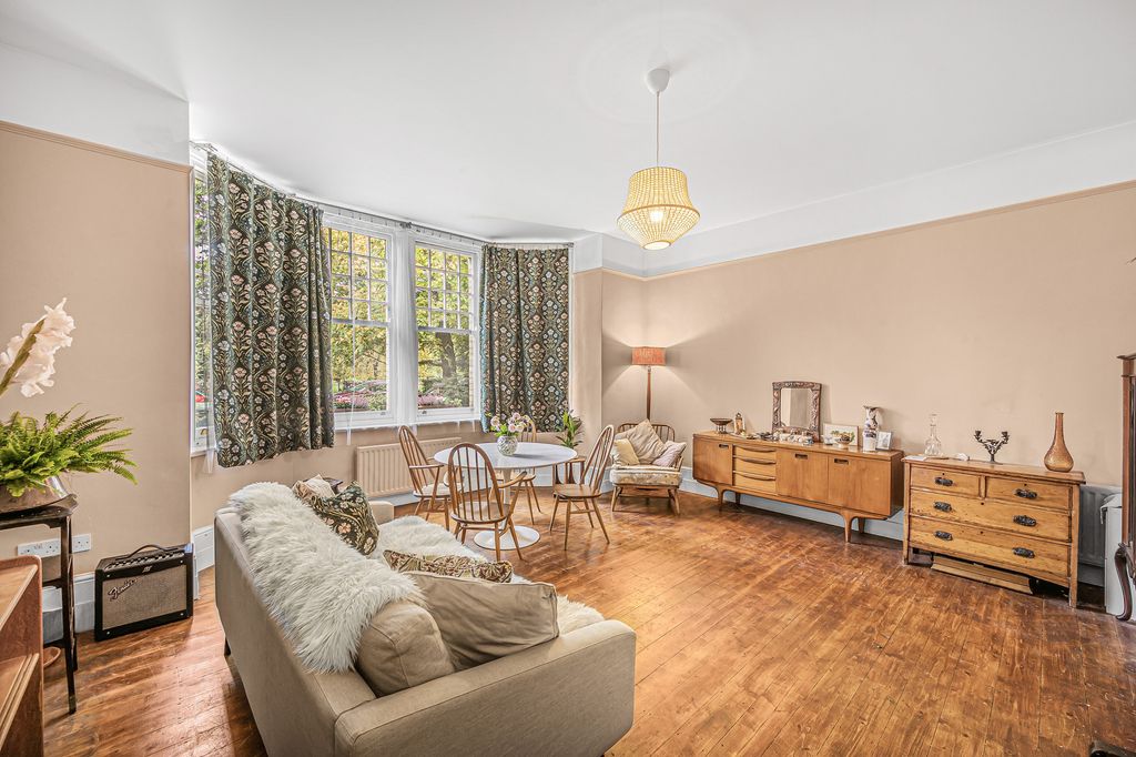 Property photo 3 of 15