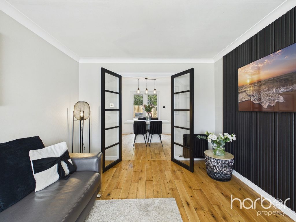 Property photo 2 of 24 5099293