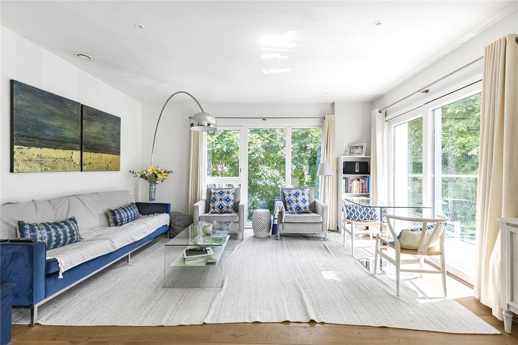 Property photo 1 of 17 Reception Room