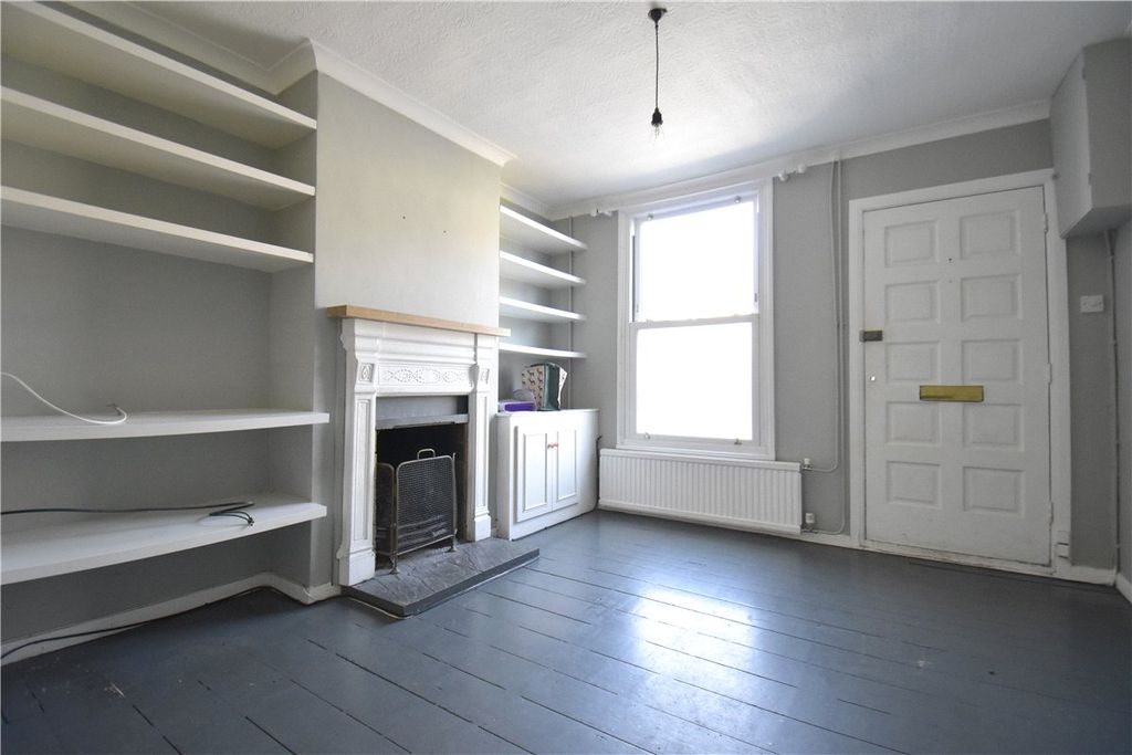 Property photo 2 of 8 Picture No. 06