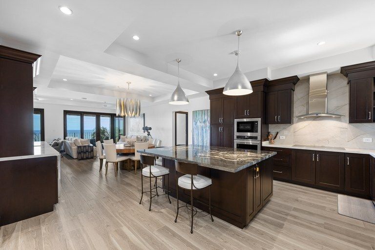 Property photo 3 of 12 <Alttext/>