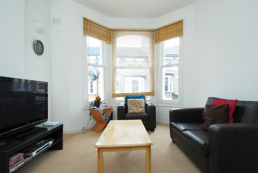 Property photo 2 of 6