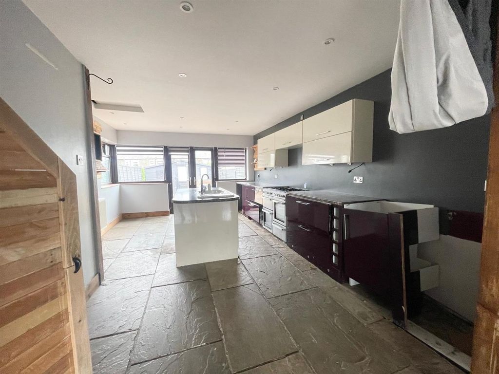 Property photo 3 of 8 Da248E2E-F0Cb-40c5-826d-17Ea51Bb9Fa2.Jpg
