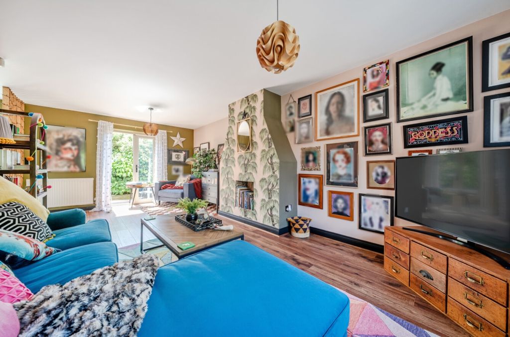 Property photo 3 of 28 1467144-16-6A15Aa795d500