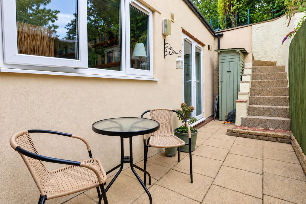 Property photo 1 of 13 Terrace / Patio