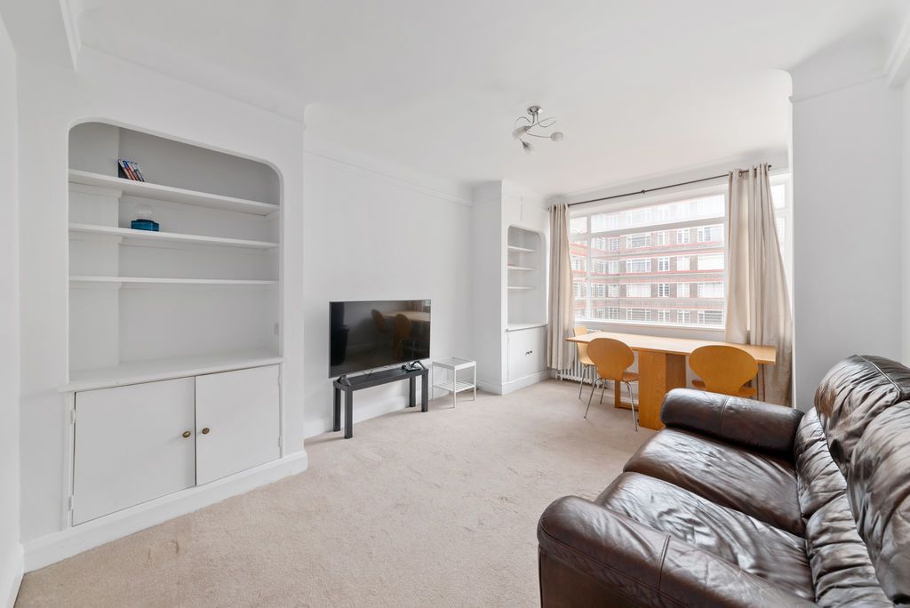 Property photo 2 of 9 Photo 8