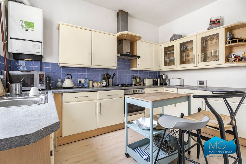 Property photo 2 of 11 Picture No. 06