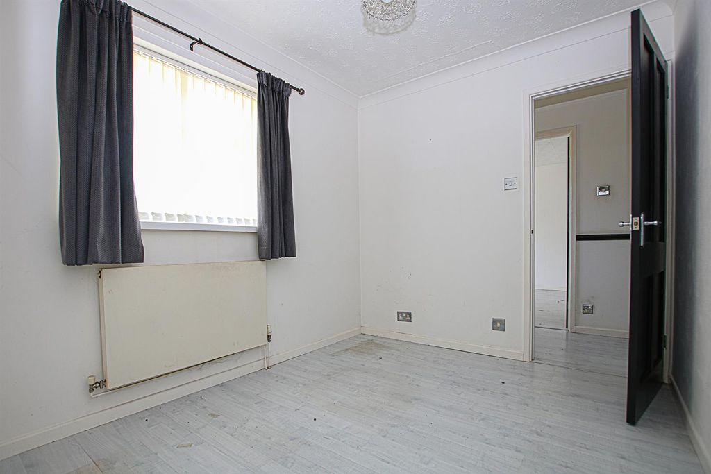 Property photo 3 of 10 Img_0954.Jpg