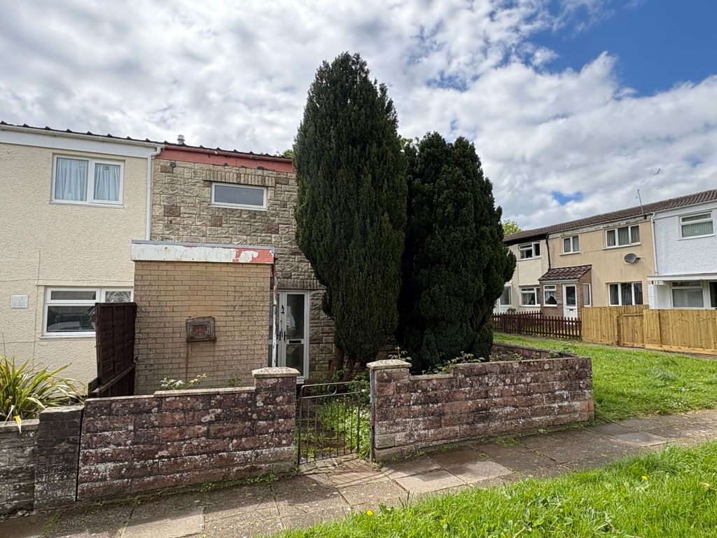 Property photo 2 of 19