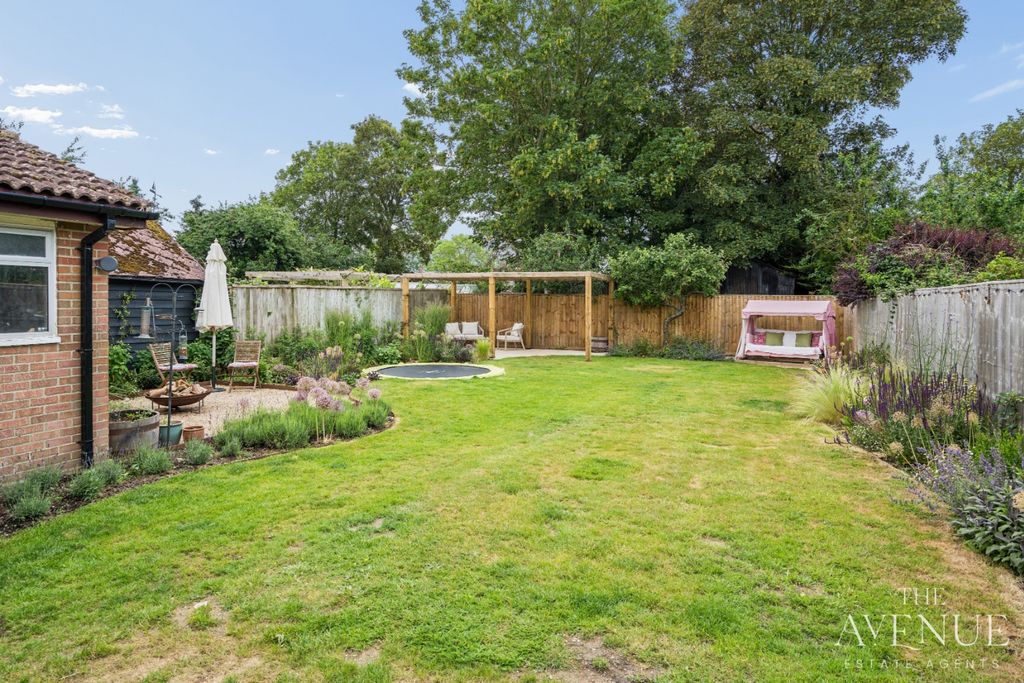 Property photo 3 of 21 4775145