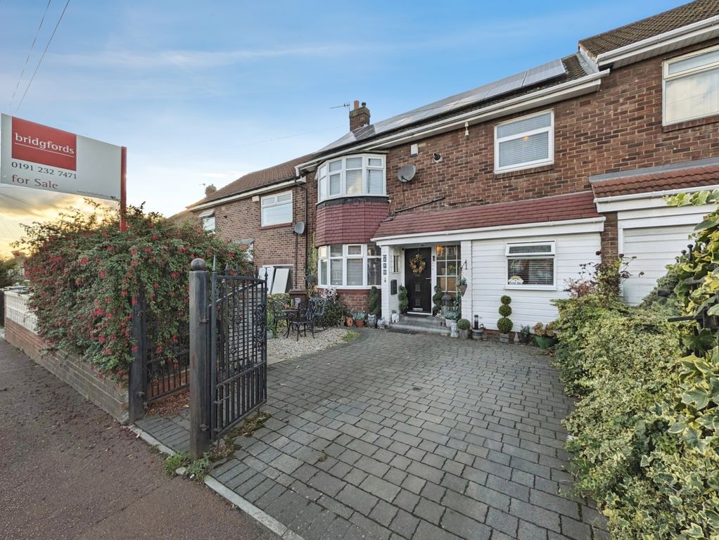 Property photo 1 of 15 Pbox-Img.Jpg