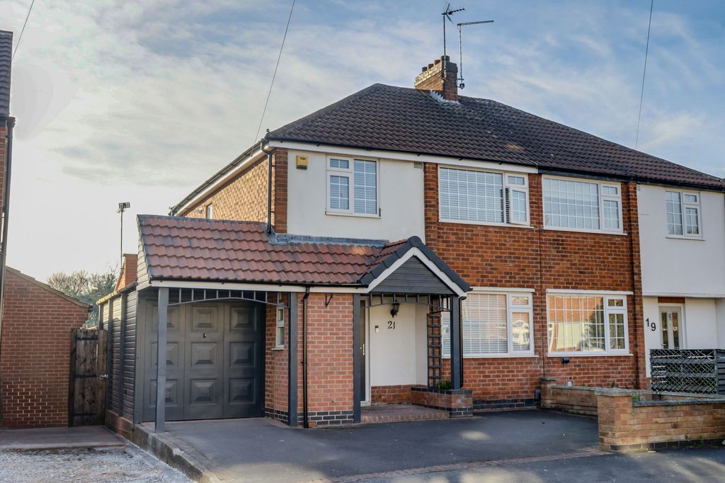Property photo 1 of 23
