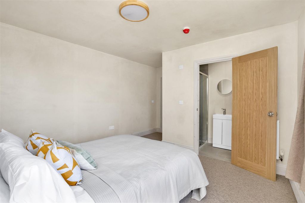 Property photo 3 of 7 851A6793.Jpg