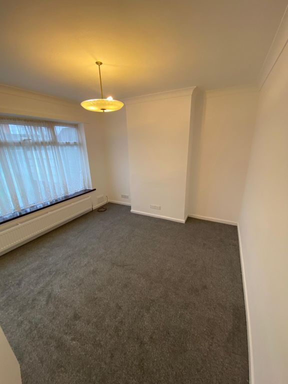 Property photo 2 of 28 18