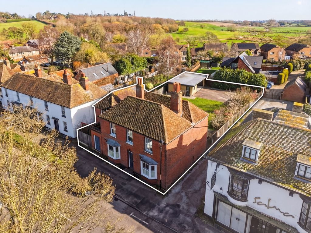 Property photo 1 of 24