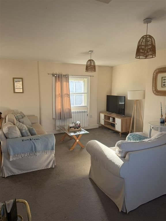 Property photo 3 of 8 Img_6135.Jpg