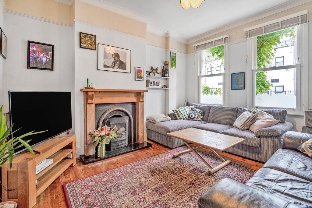 Property photo 1 of 15