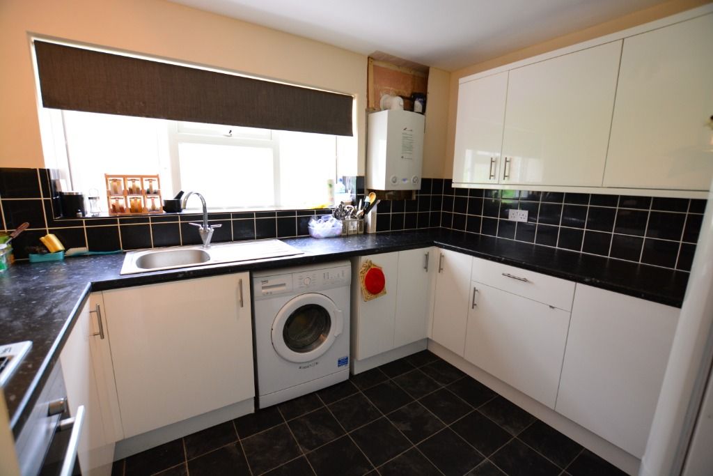 Property photo 2 of 6