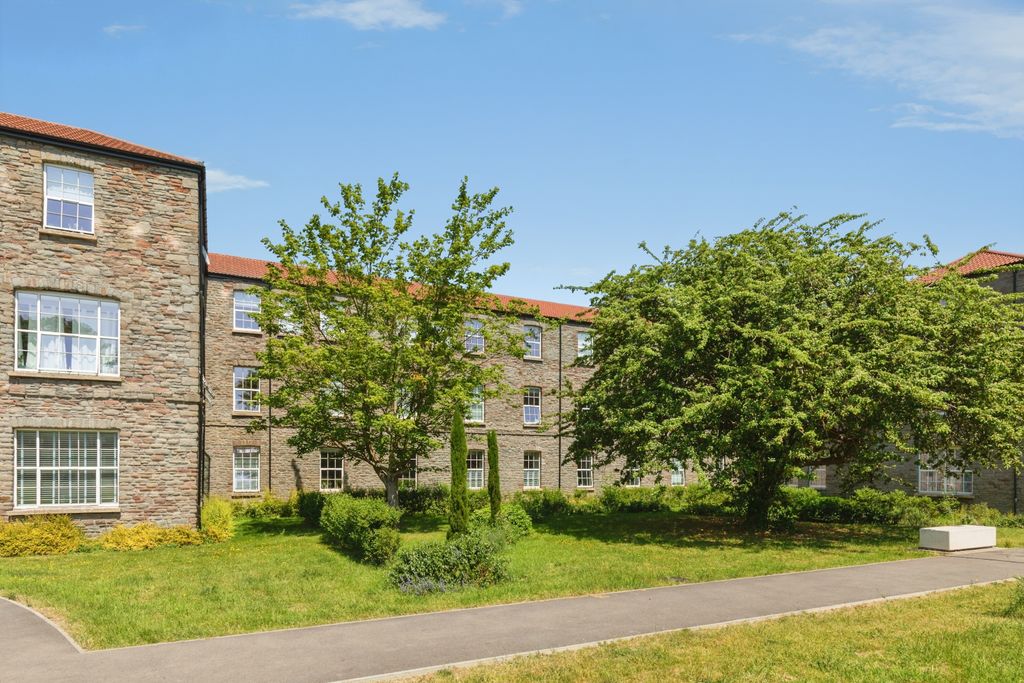 Additional image 18 of 2 bed flat for saleCaptains Garden, Bristol BS16