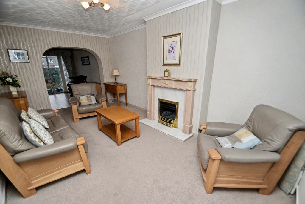 Property photo 3 of 20 4583464