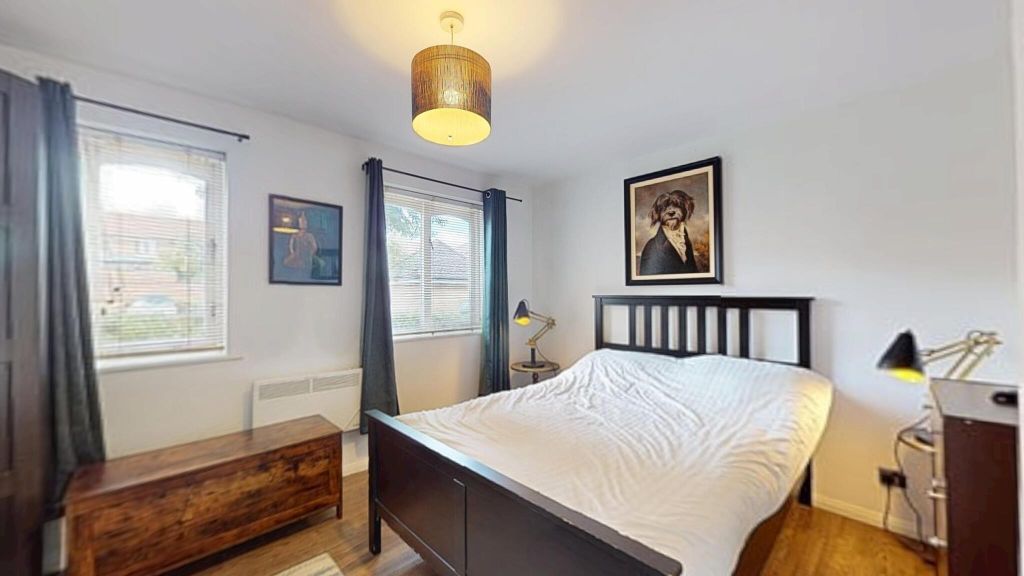 Property photo 1 of 15 Bedroom