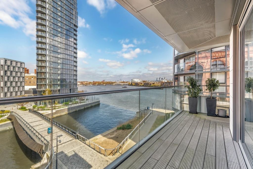 Property photo 2 of 17 Awinship-9999-05-High.Jpg