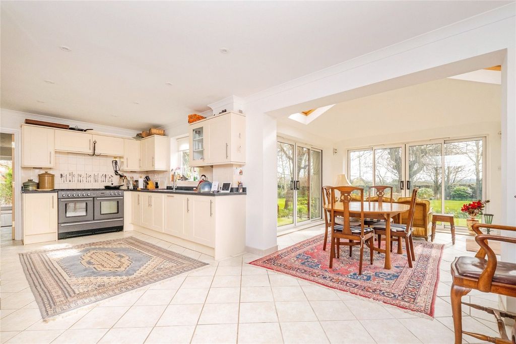 Property photo 1 of 31 Photography