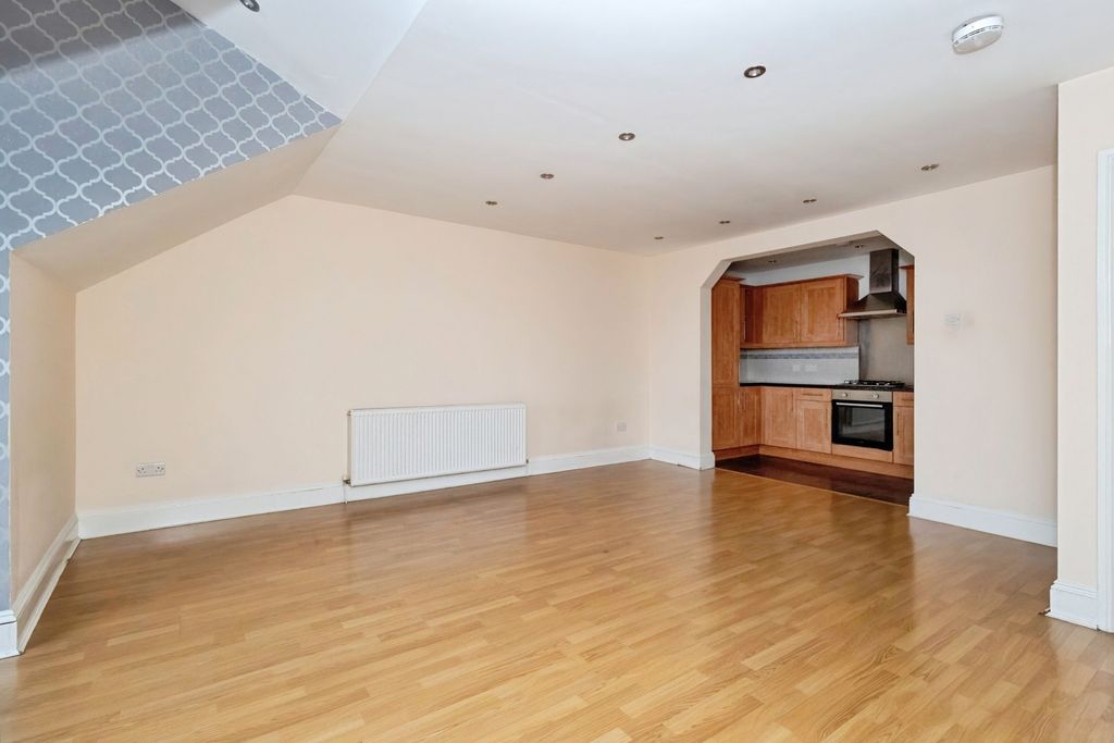 Property photo 2 of 17 Photo