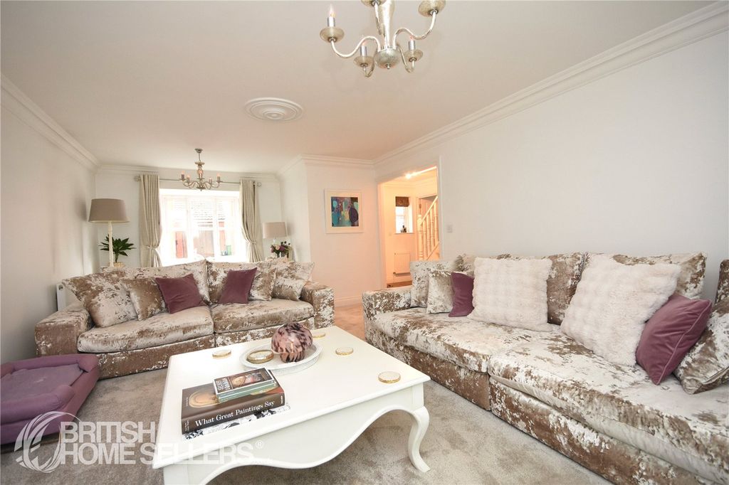 Property photo 3 of 30 Picture No. 15