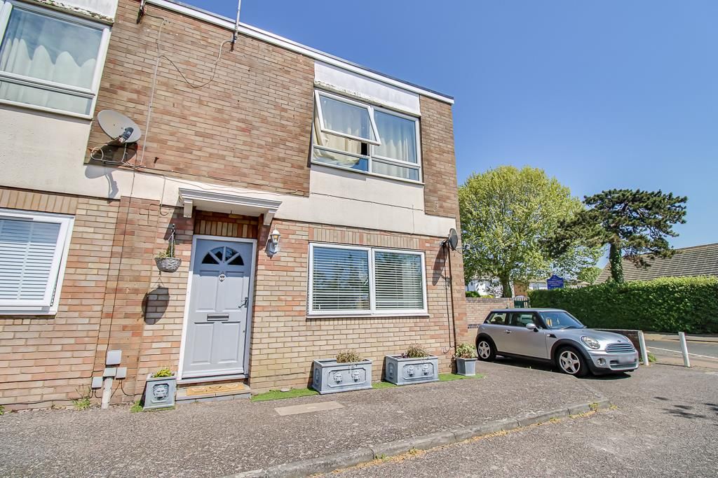 Property photo 1 of 14 Front