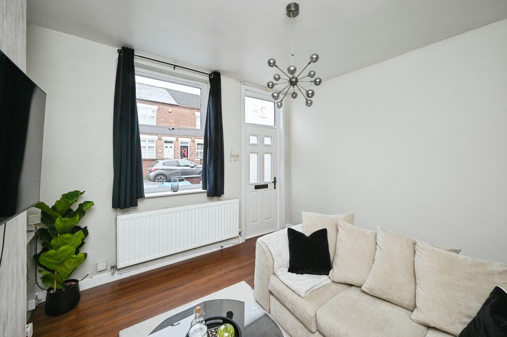 Property photo 3 of 15