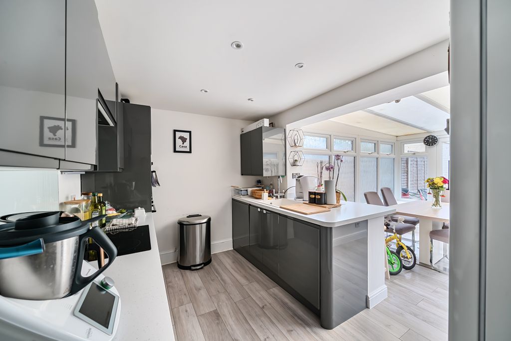 Property photo 2 of 10 1342046868B750F013A53