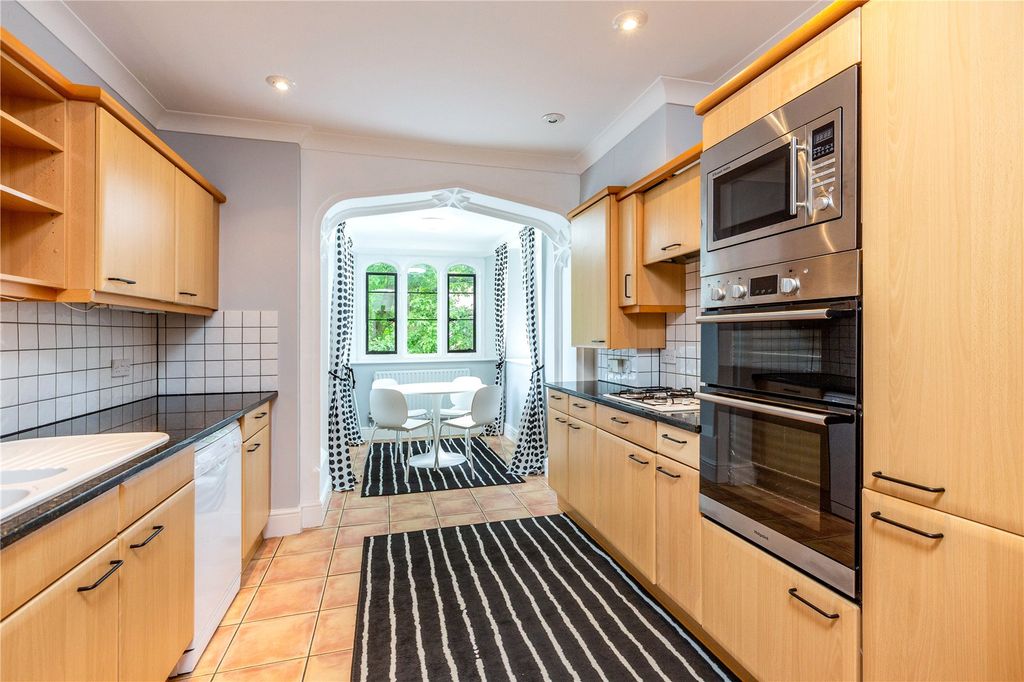 Property photo 3 of 14 Kitchen
