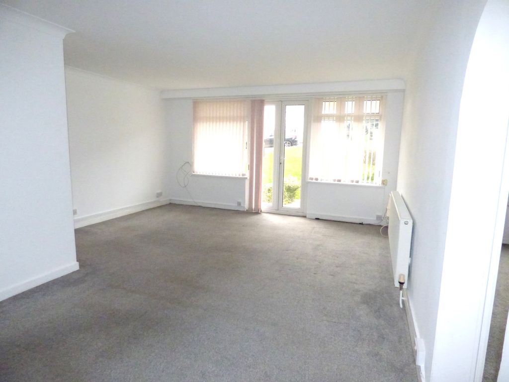 Property photo 3 of 9 Image 3