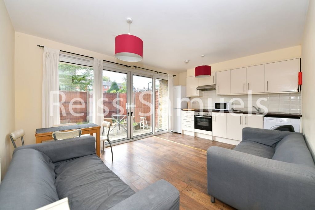 Property photo 1 of 23