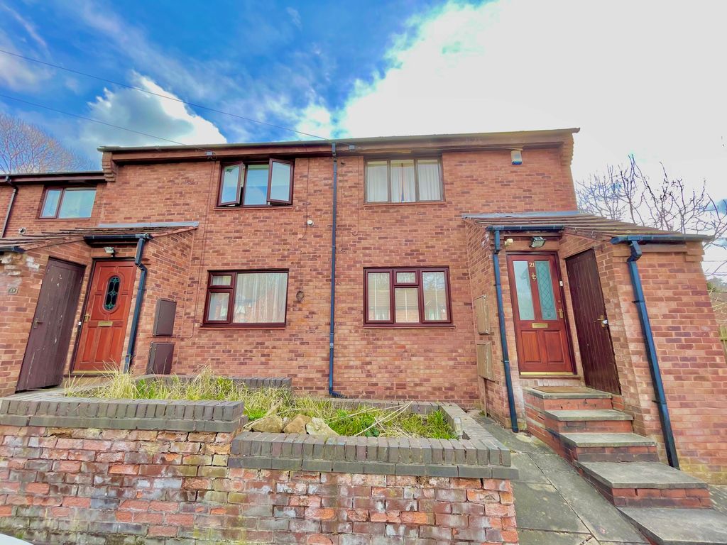 Property photo 2 of 16