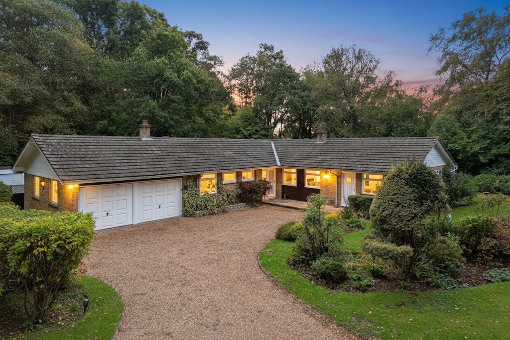 Property photo 1 of 25 Twilight